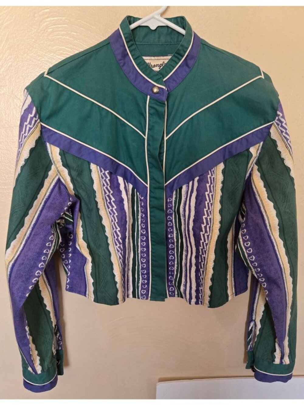 Wrangler Vintage Ladies Cropped Brush Popper Top Western Wear Cowgirls Dancing
